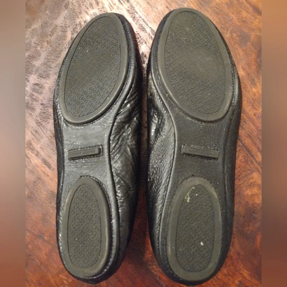 Tory Burch Black Patent Crinkle Leather Travel Flats Size 8 - Picture 4 of 7
